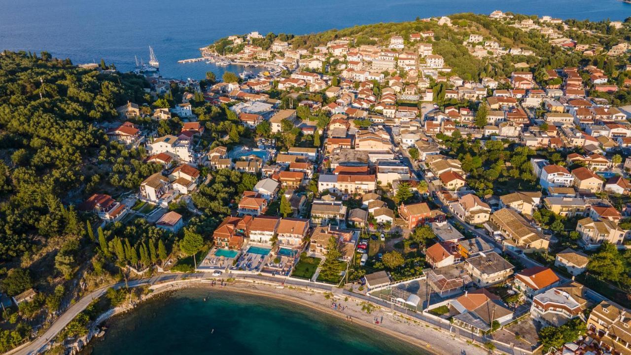 Villa Nelli Kassiopi Exteriör bild