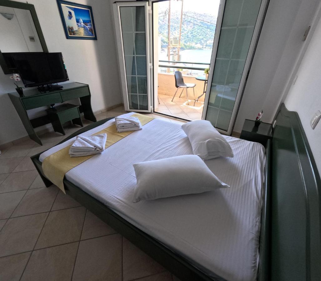 Villa Nelli Kassiopi Exteriör bild